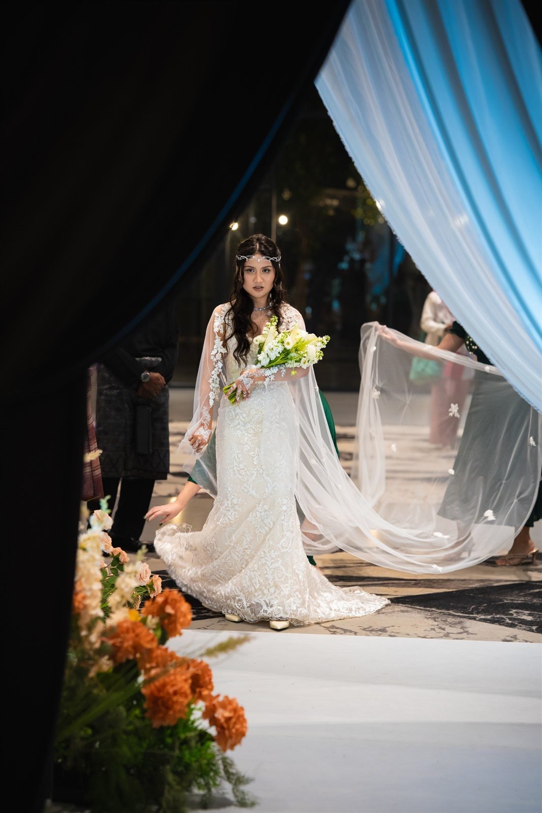 Ash Bridal Aisle Grand Entrance with Cathedral Veil